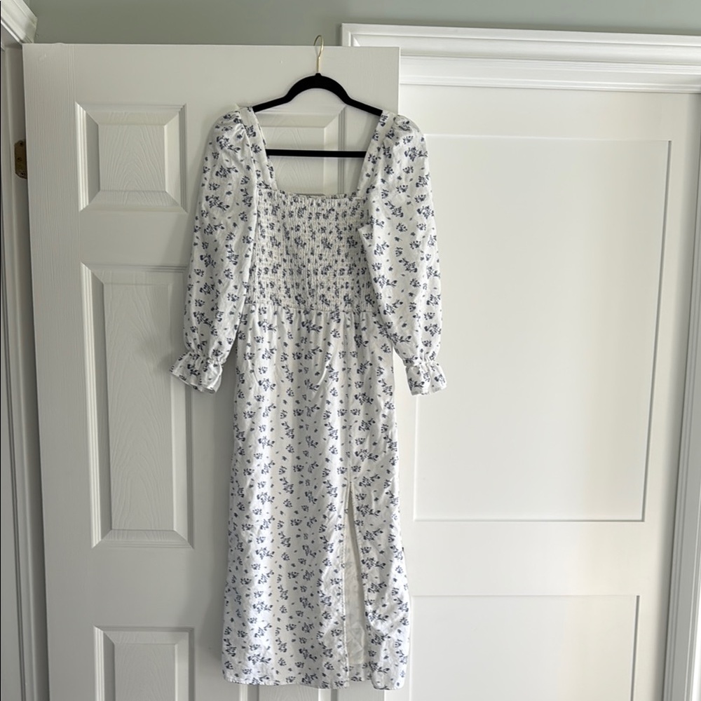 House of Harlow White and Blue Floral Long Sleeve Dress Sz small